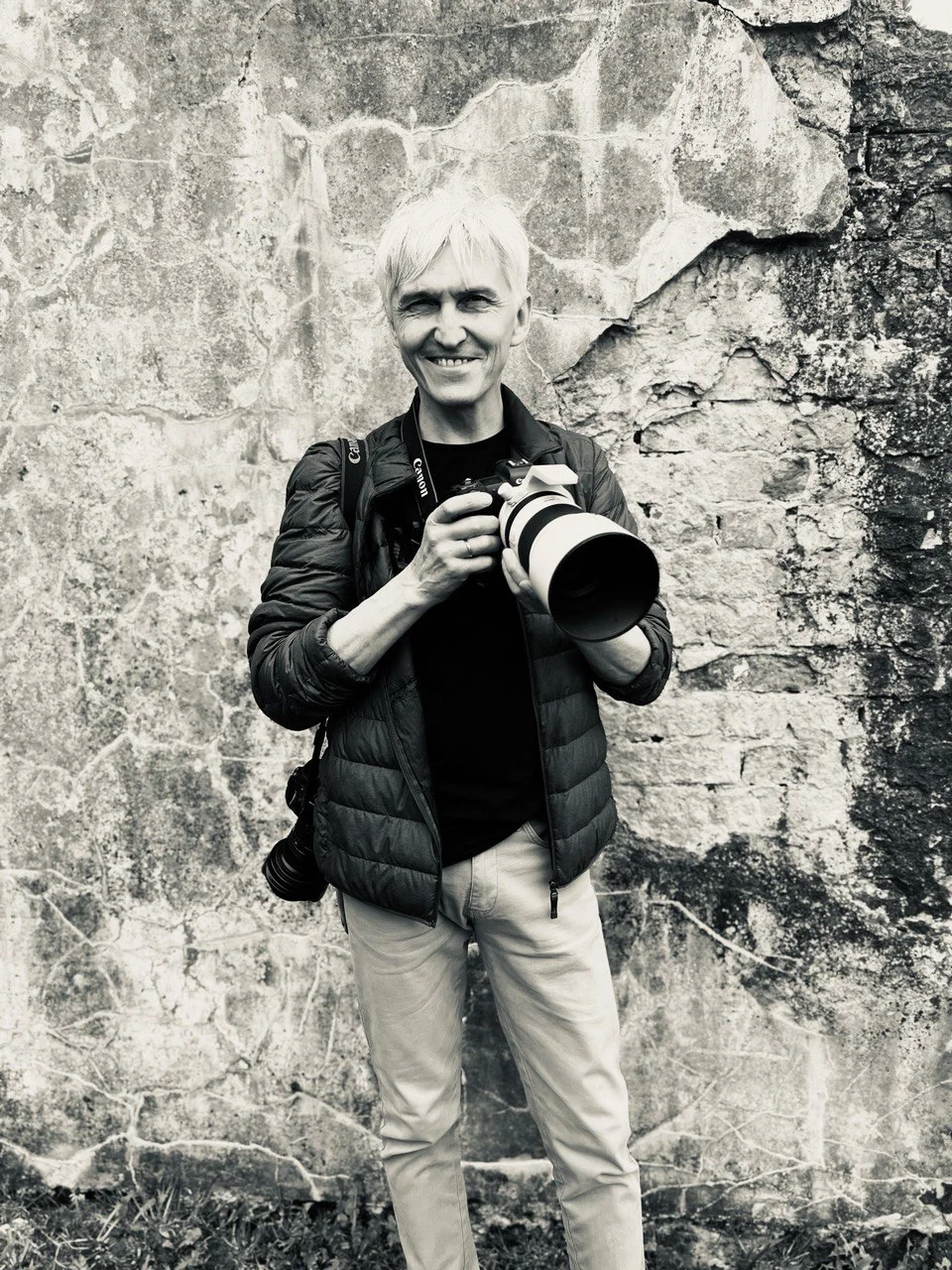 За объективом